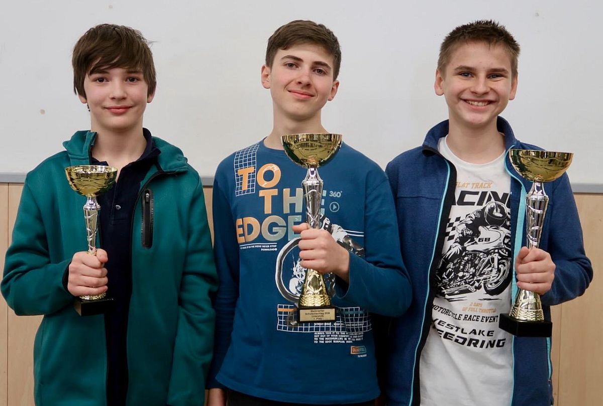 Sieg beim Schulschachtag in Krems