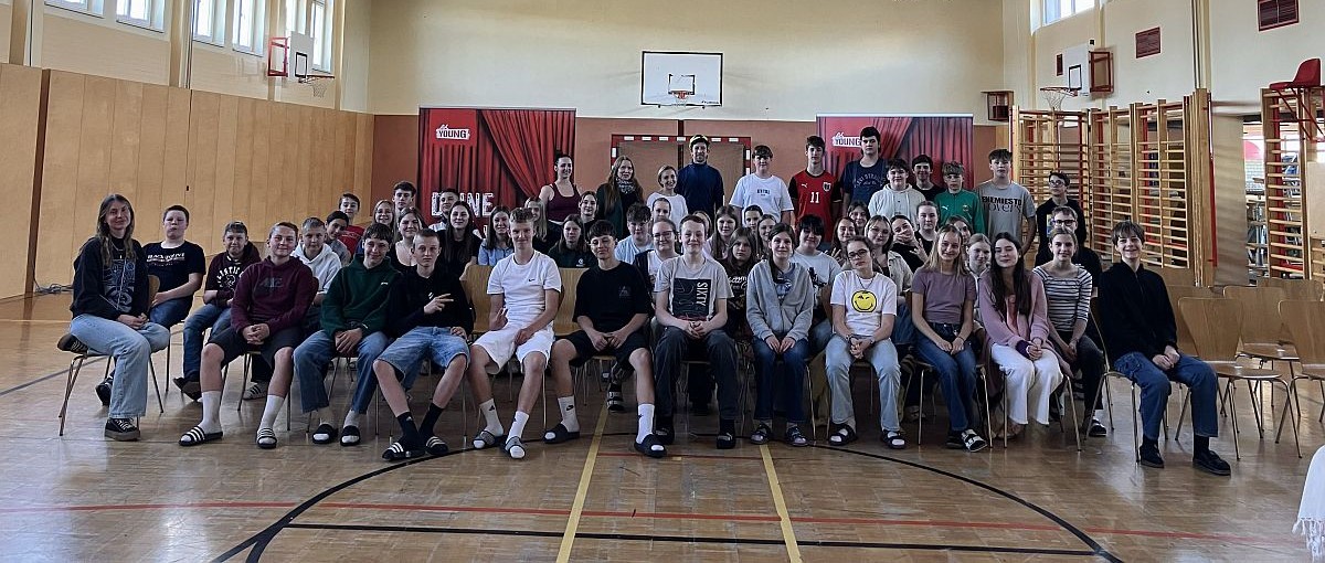 Schattenkind – AK Young Jugendtheater zum Thema Magersucht